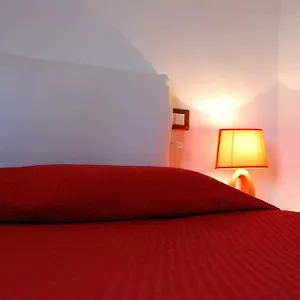  Bed and breakfast Tanca Is Torus Italia